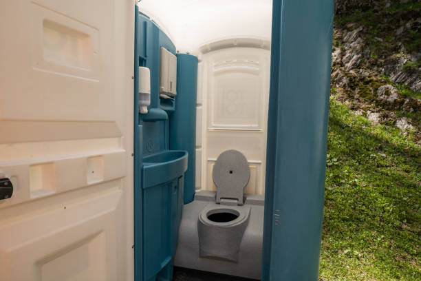 Best Emergency porta potty rental  in St Ignace, MI
